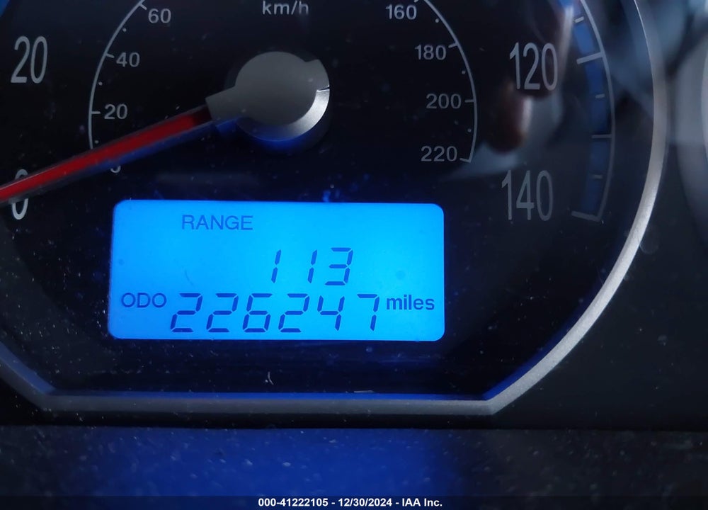 2009 HYUNDAI SANTA FE GLS VIN: 5NMSG13DX9H298434