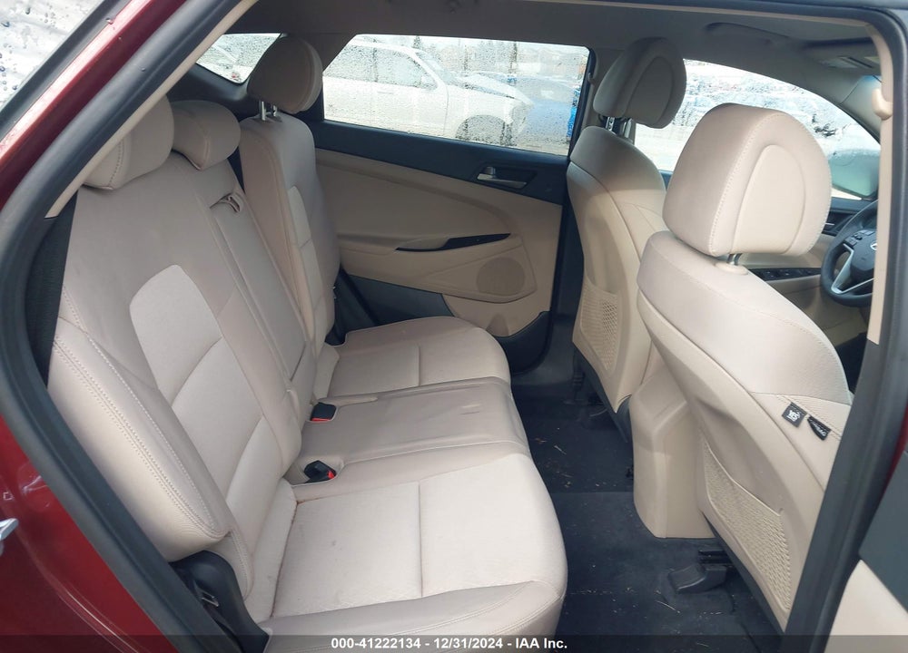 2017 HYUNDAI TUCSON SE VIN: KM8J3CA41HU445880