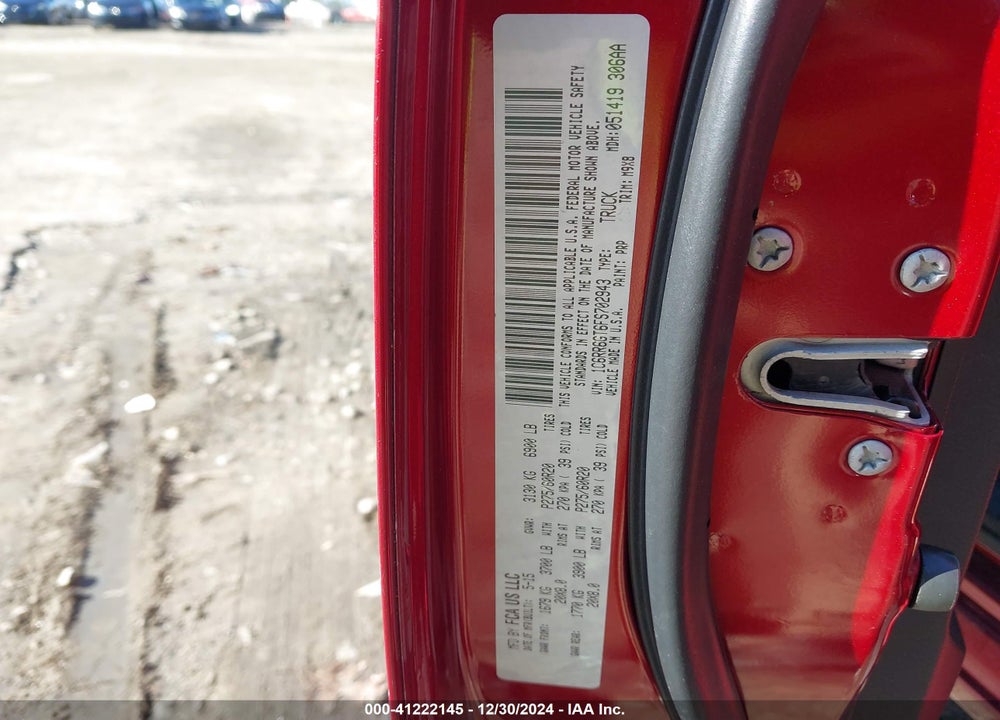 2015 RAM 1500 VIN: 1C6RR6GT6FS702943