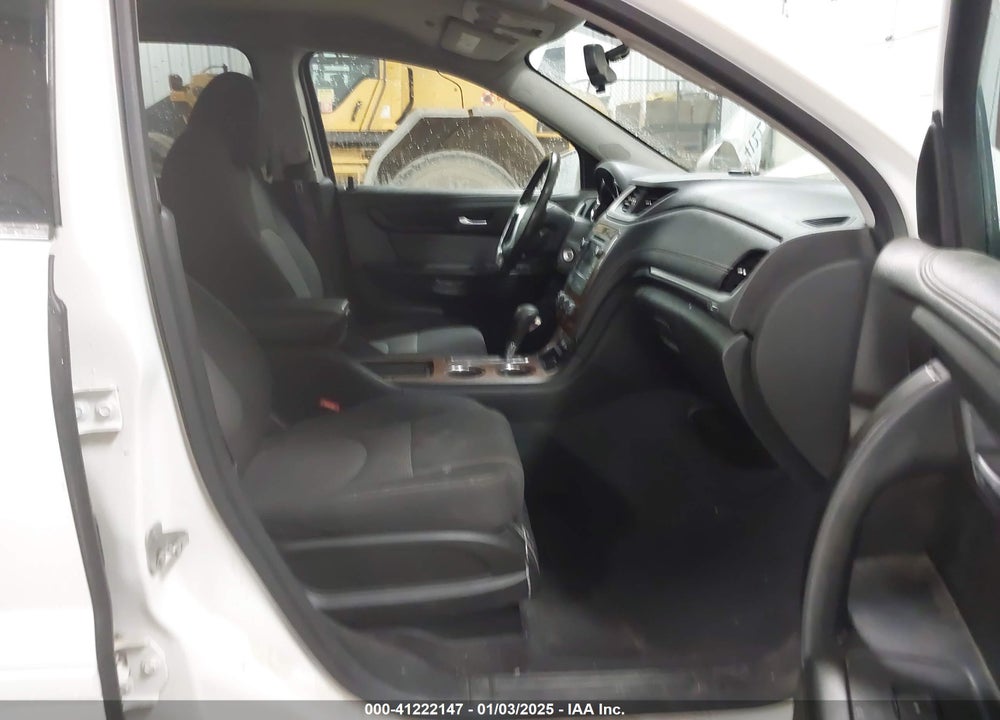 2014 CHEVROLET TRAVERSE VIN: 1GNKVGKD3EJ377188