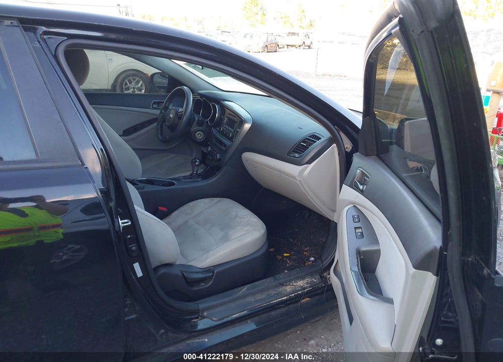 2014 KIA OPTIMA LX VIN: 5XXGM4A71EG259172