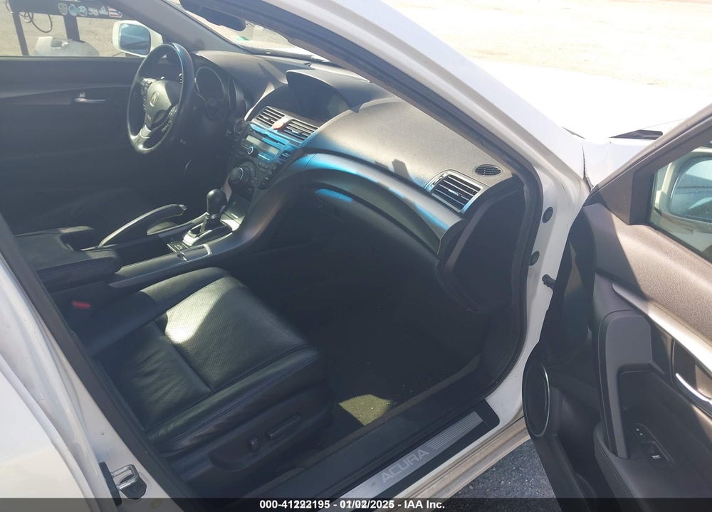 2012 ACURA TL VIN: 19UUA8F50CA024587