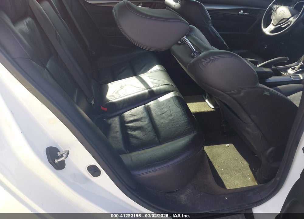 2012 ACURA TL VIN: 19UUA8F50CA024587