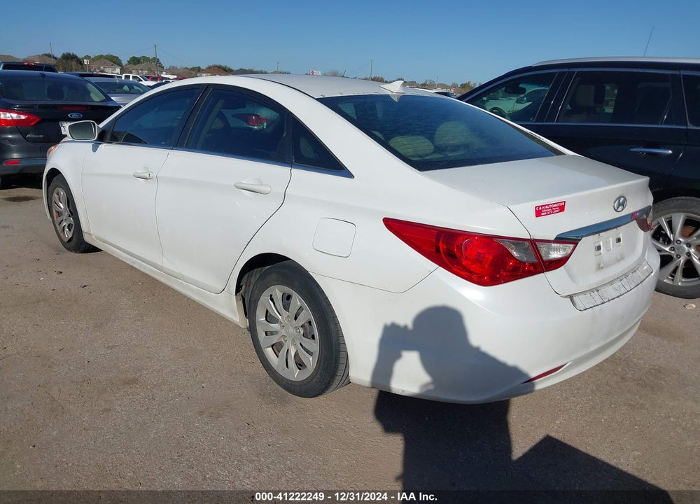 2013 HYUNDAI SONATA VIN: 5NPEB4AC0DH565745