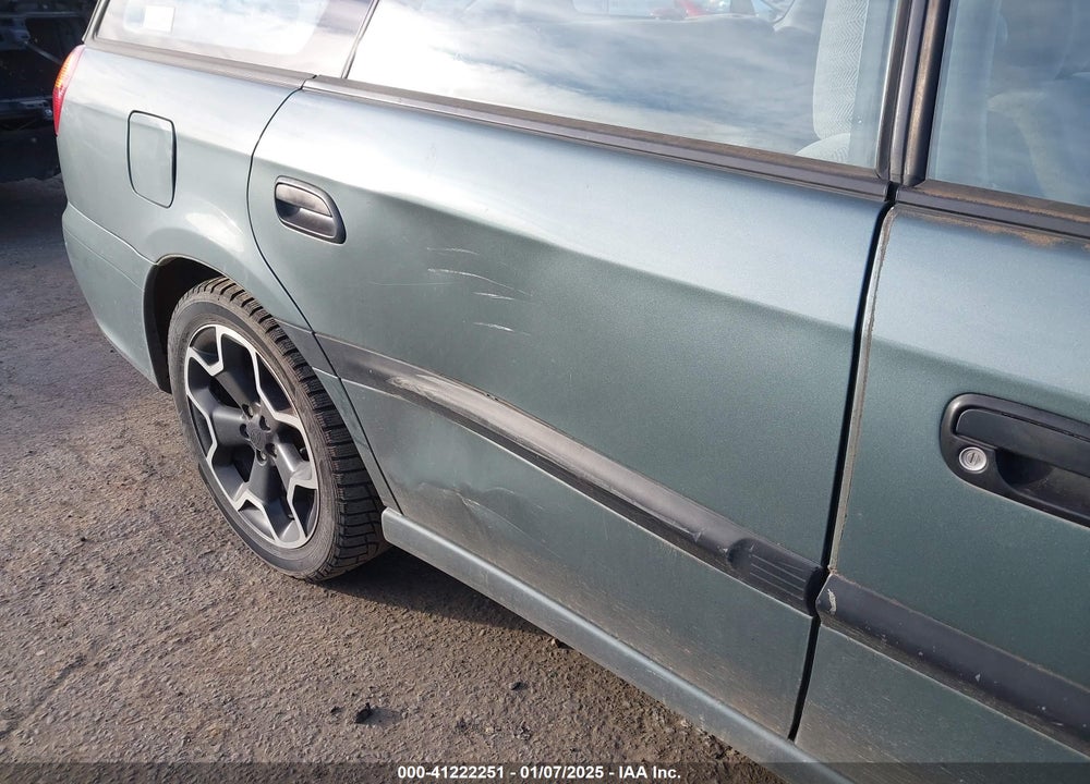 2001 SUBARU LEGACY L VIN: 4S3BH635517310438