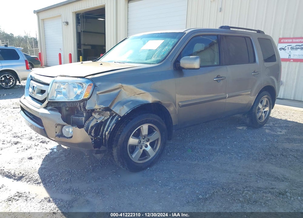 2011 HONDA PILOT EX-L VIN: 5FNYF3H59BB005639