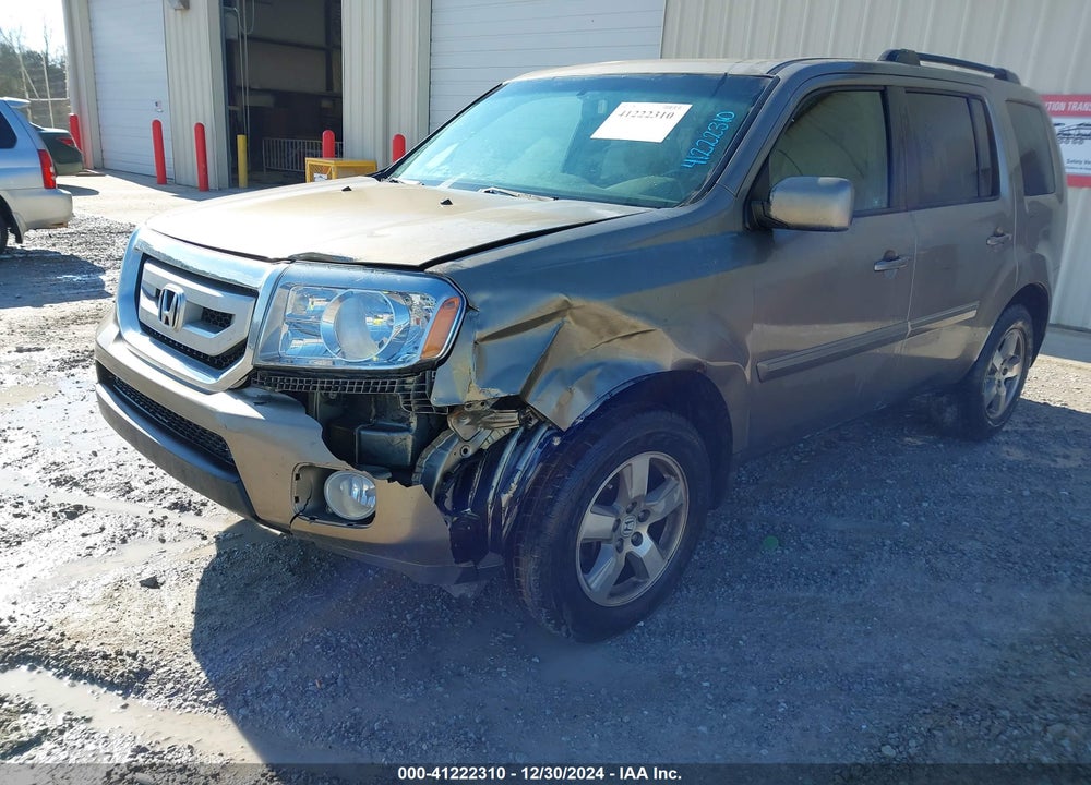 2011 HONDA PILOT EX-L VIN: 5FNYF3H59BB005639
