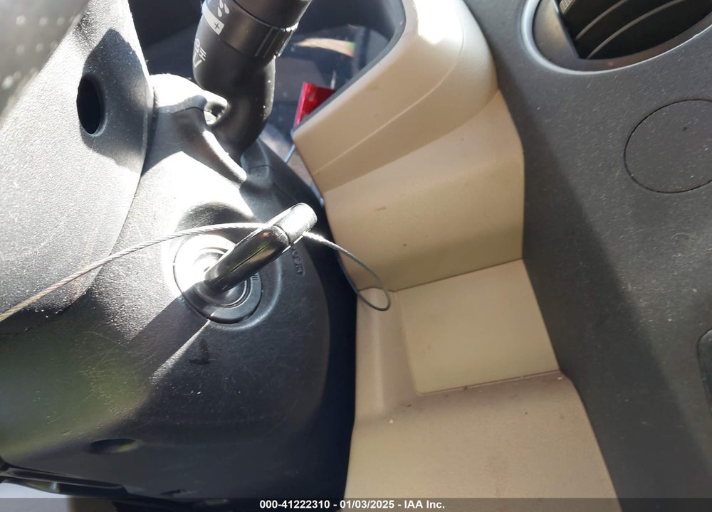 2011 HONDA PILOT EX-L VIN: 5FNYF3H59BB005639