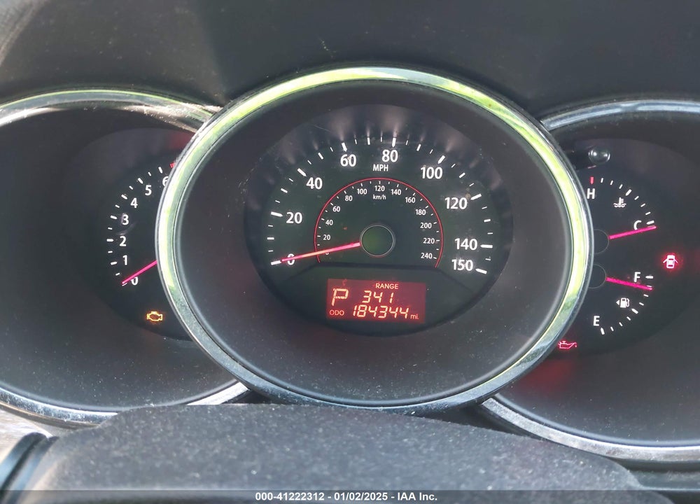 2011 KIA SORENTO LX VIN: 5XYKT3A15BG126974