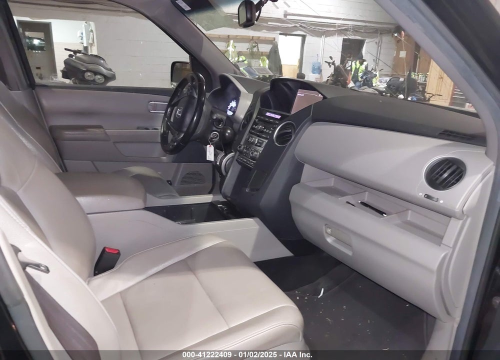 2012 HONDA PILOT EX-L VIN: 5FNYF4H51CB007702