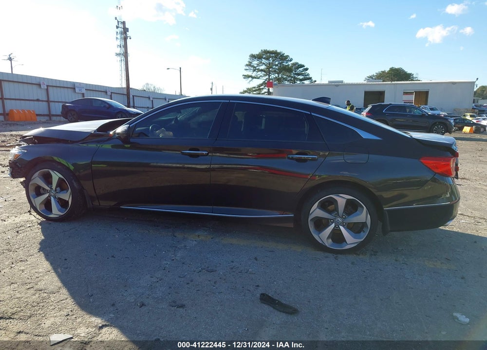 2018 HONDA ACCORD VIN: 1HGCV2F91JA019721