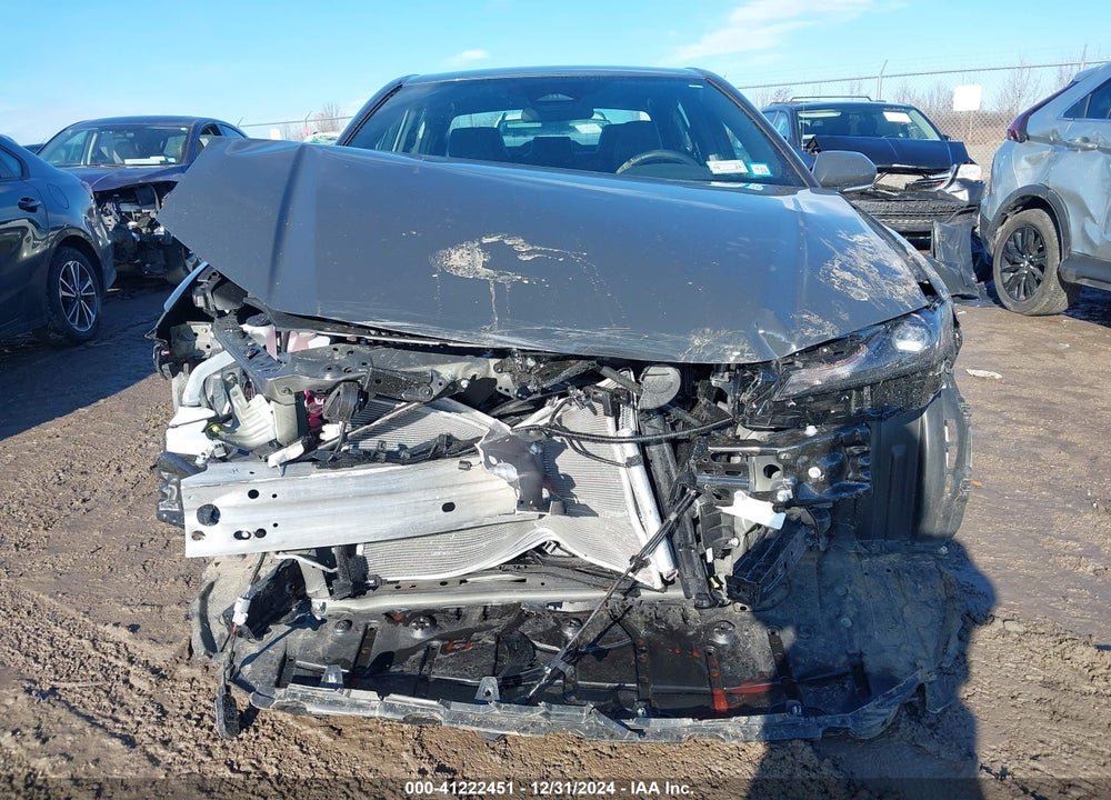 2025 TOYOTA CAMRY SE VIN: 4T1DBADK8SU012255