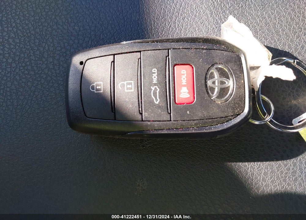2025 TOYOTA CAMRY SE VIN: 4T1DBADK8SU012255