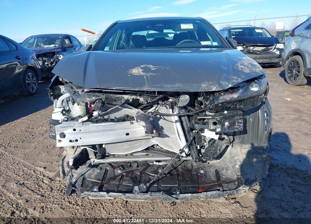 2025 TOYOTA CAMRY SE VIN: 4T1DBADK8SU012255