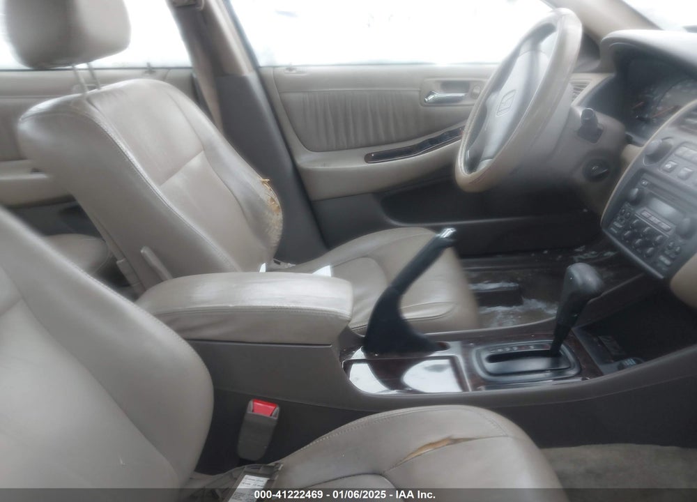 1998 HONDA ACCORD EX VIN: 1HGCG6678WA096867