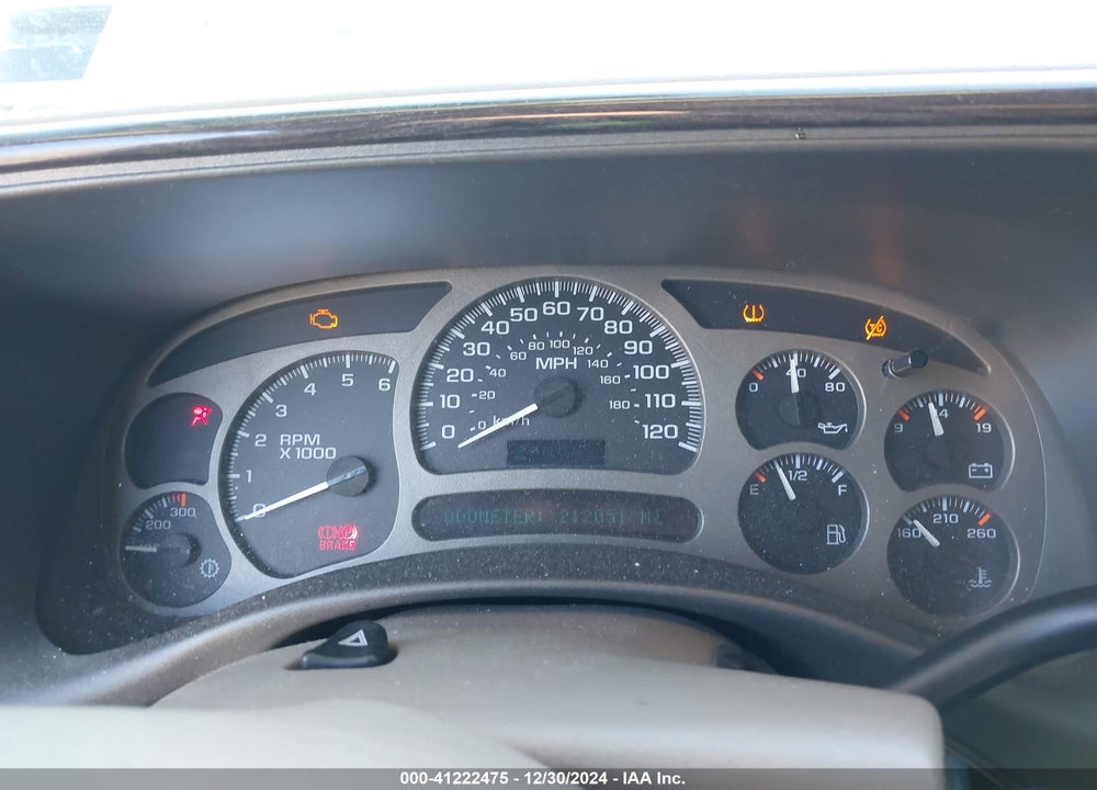 2005 GMC YUKON XL 1500 DENALI VIN: 1GKFK66U15J185845