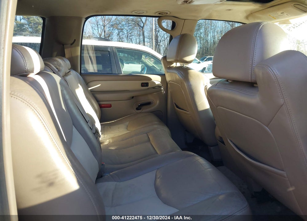 2005 GMC YUKON XL 1500 DENALI VIN: 1GKFK66U15J185845