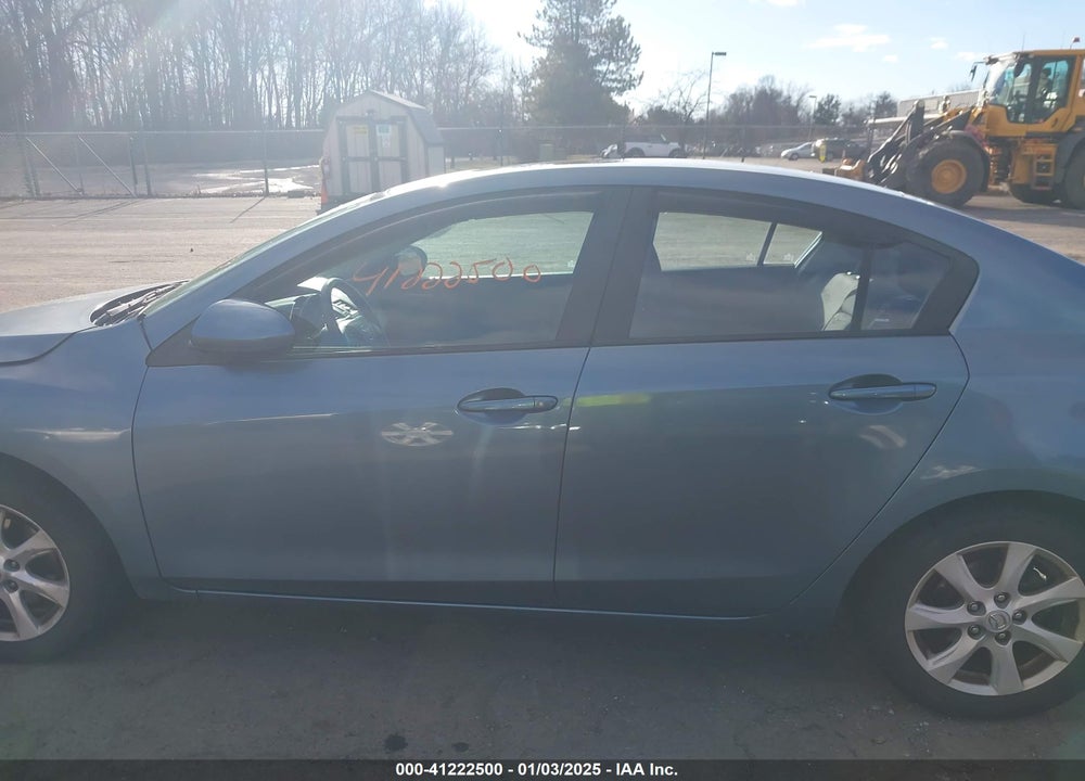 2010 MAZDA 3 I TOURING VIN: JM1BL1SG2A1244793
