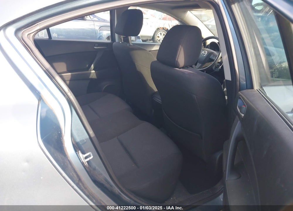 2010 MAZDA 3 I TOURING VIN: JM1BL1SG2A1244793