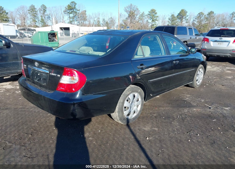 2002 TOYOTA CAMRY XLE VIN: 4T1BE32K82U108335