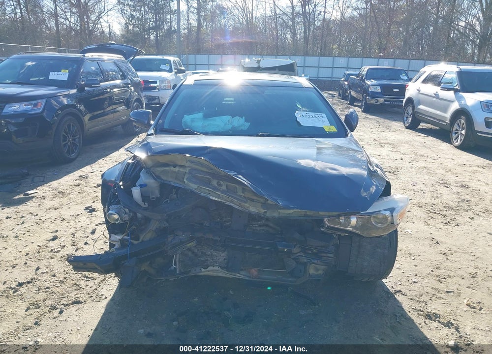 2015 KIA CADENZA VIN: KNALN4D73F5180273