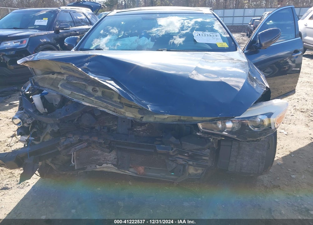2015 KIA CADENZA VIN: KNALN4D73F5180273
