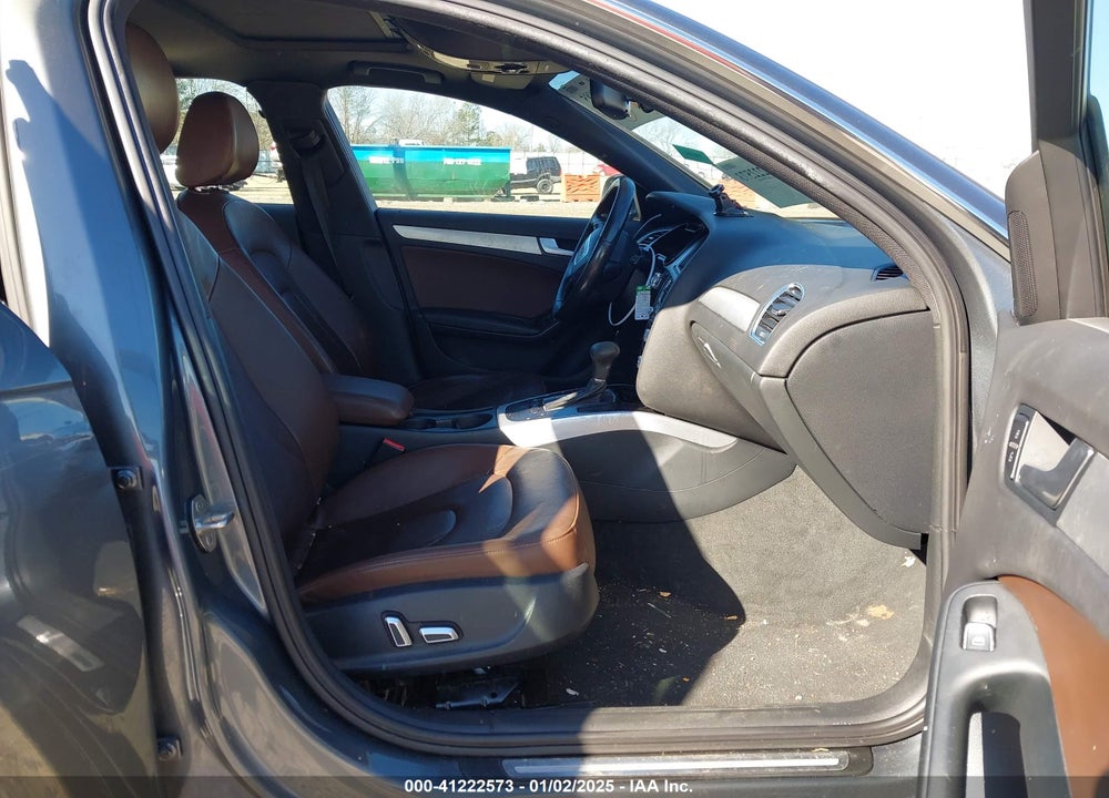 2013 AUDI A4 VIN: WAUAFAFL1DN045982