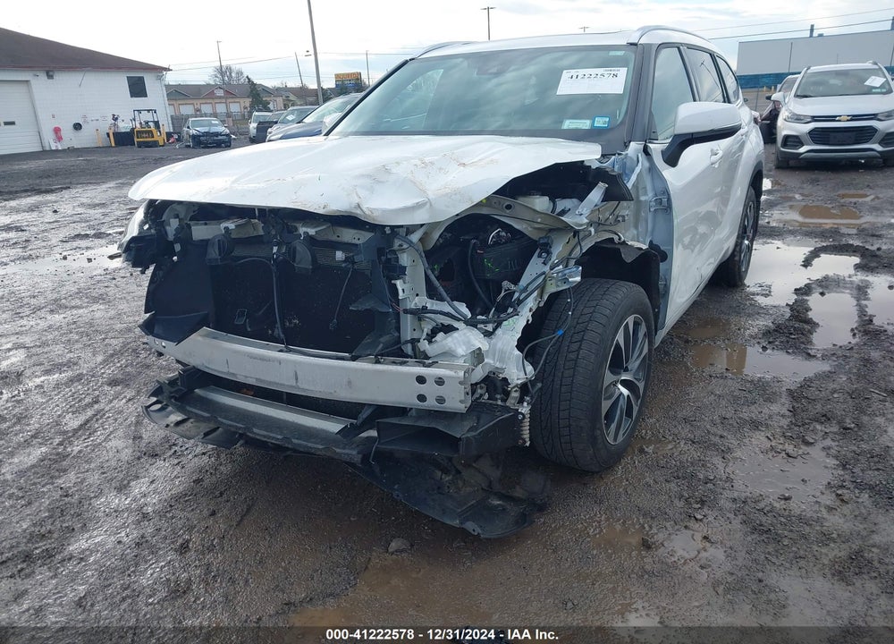 2020 TOYOTA HIGHLANDER XLE VIN: 5TDGZRBH4LS503818