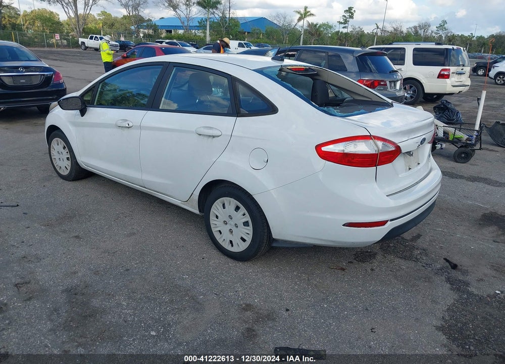 2017 FORD FIESTA VIN: 3FADP4AJ4HM134617