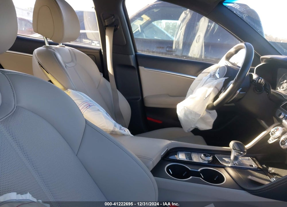 2023 GENESIS G70 2.0T AWD VIN: KMTG34TA3PU125726