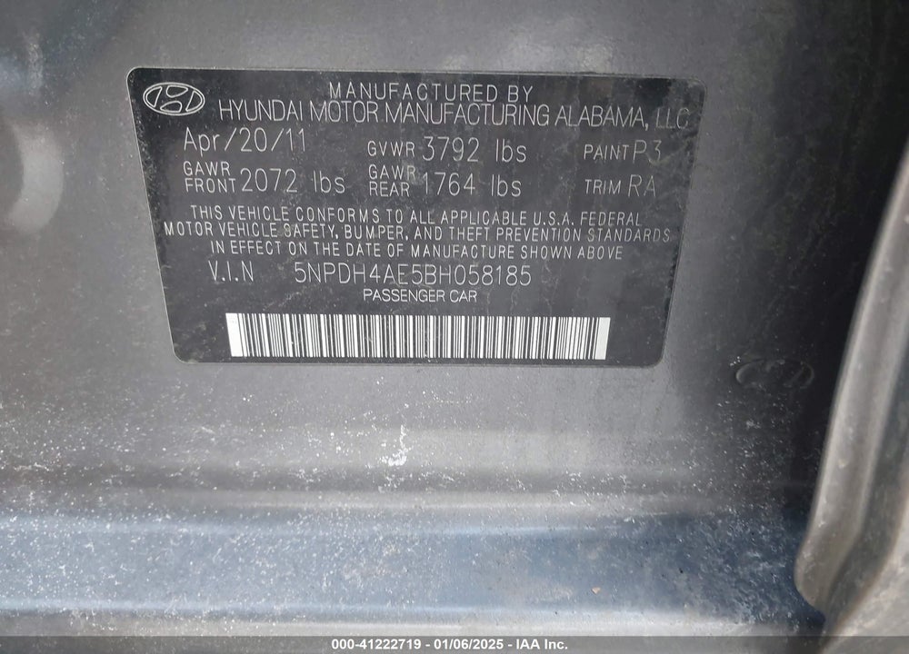 2011 HYUNDAI ELANTRA GLS VIN: 5NPDH4AE5BH058185