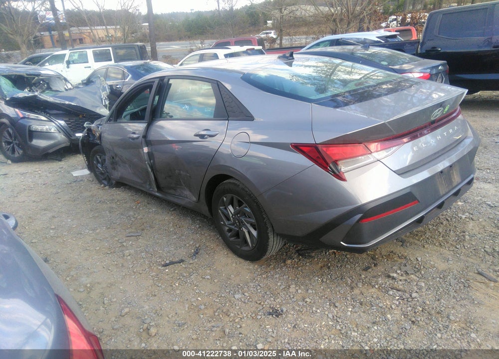 2024 HYUNDAI ELANTRA SEL VIN: KMHLM4DG6RU734224