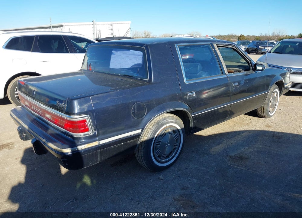 1992 DODGE DYNASTY VIN: 1B3XC46R5ND835807