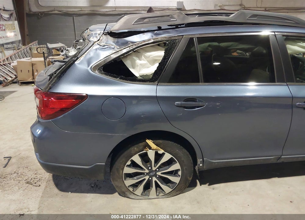 2015 SUBARU OUTBACK 3.6R LIMITED VIN: 4S4BSELC0F3320055