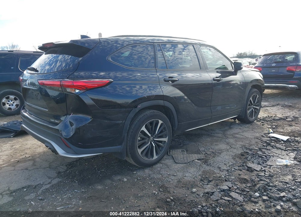 2021 TOYOTA HIGHLANDER XSE VIN: 5TDLZRBH3MS121456
