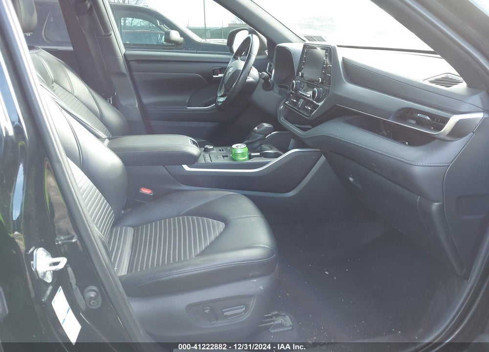 2021 TOYOTA HIGHLANDER XSE VIN: 5TDLZRBH3MS121456