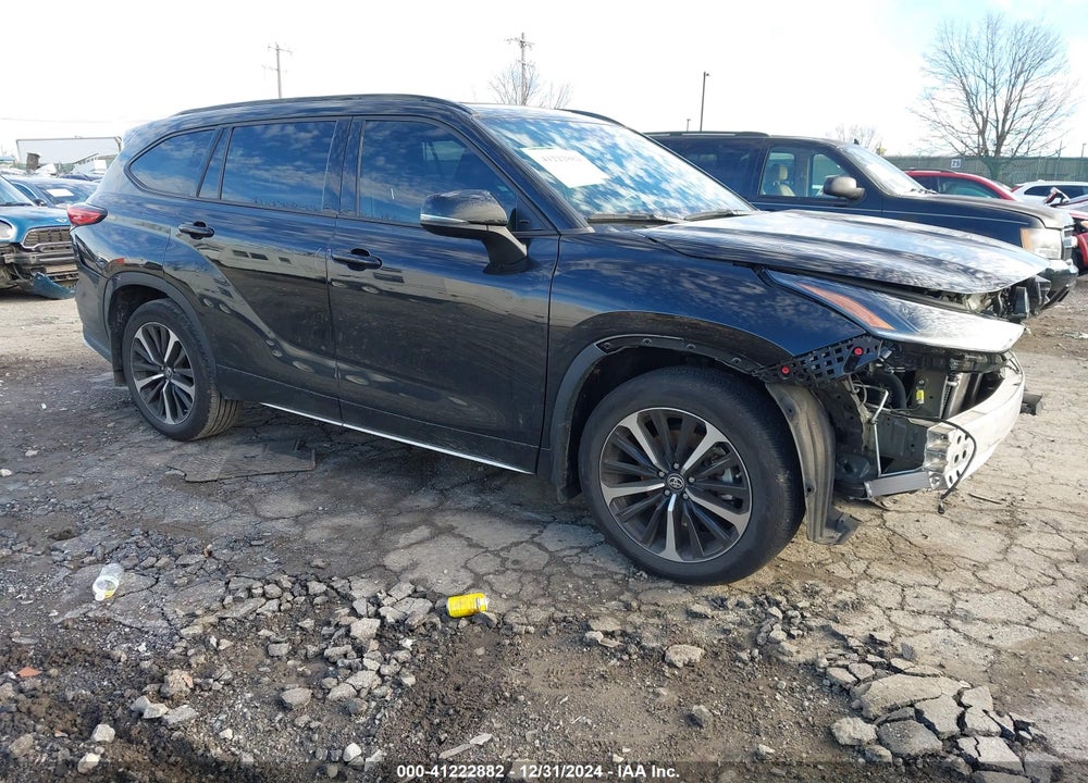 2021 TOYOTA HIGHLANDER XSE VIN: 5TDLZRBH3MS121456