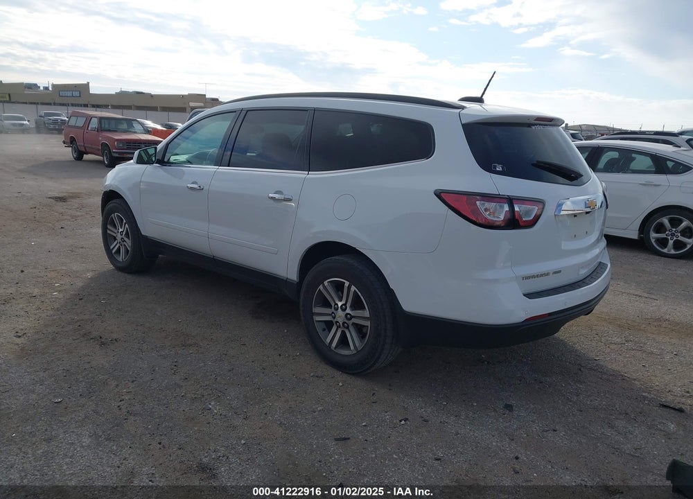 2017 CHEVROLET TRAVERSE 2LT VIN: 1GNKVHKD2HJ272667