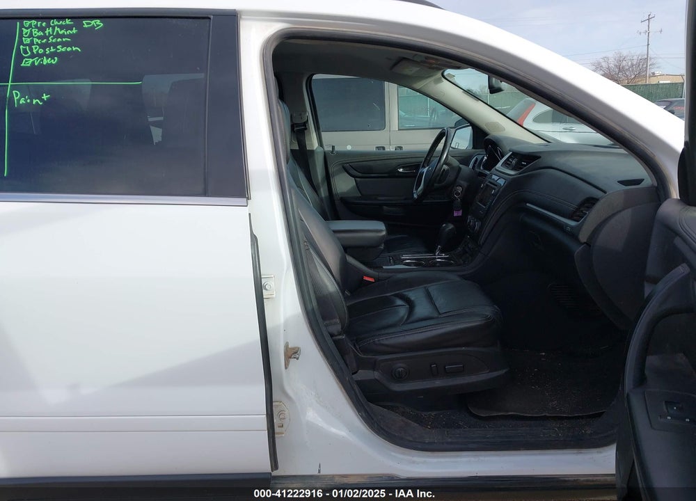 2017 CHEVROLET TRAVERSE 2LT VIN: 1GNKVHKD2HJ272667