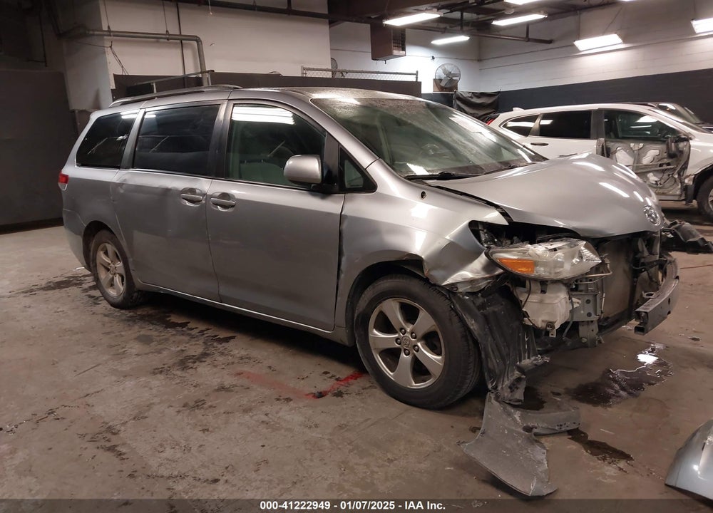 2011 TOYOTA SIENNA LE V6 VIN: 5TDKK3DC1BS003515