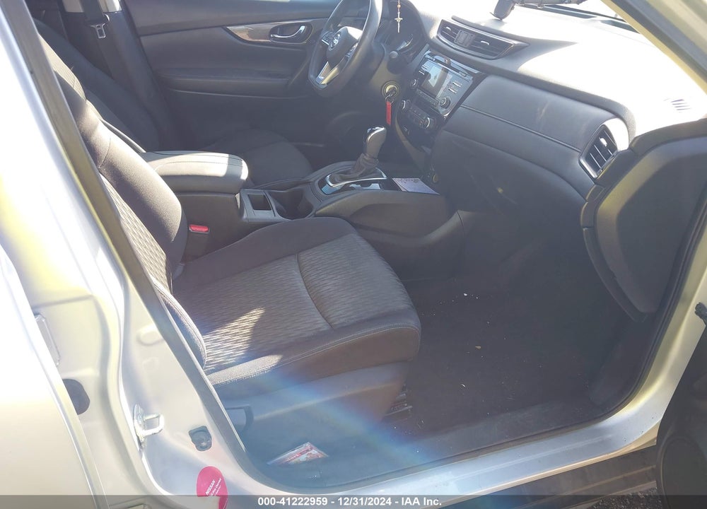 2017 NISSAN ROGUE S VIN: JN8AT2MT1HW406300