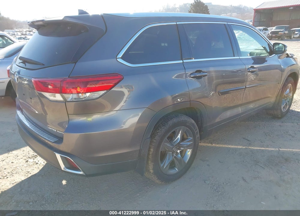 2019 TOYOTA HIGHLANDER LIMITED/PLATINUM VIN: 5TDDZRFH8KS980392