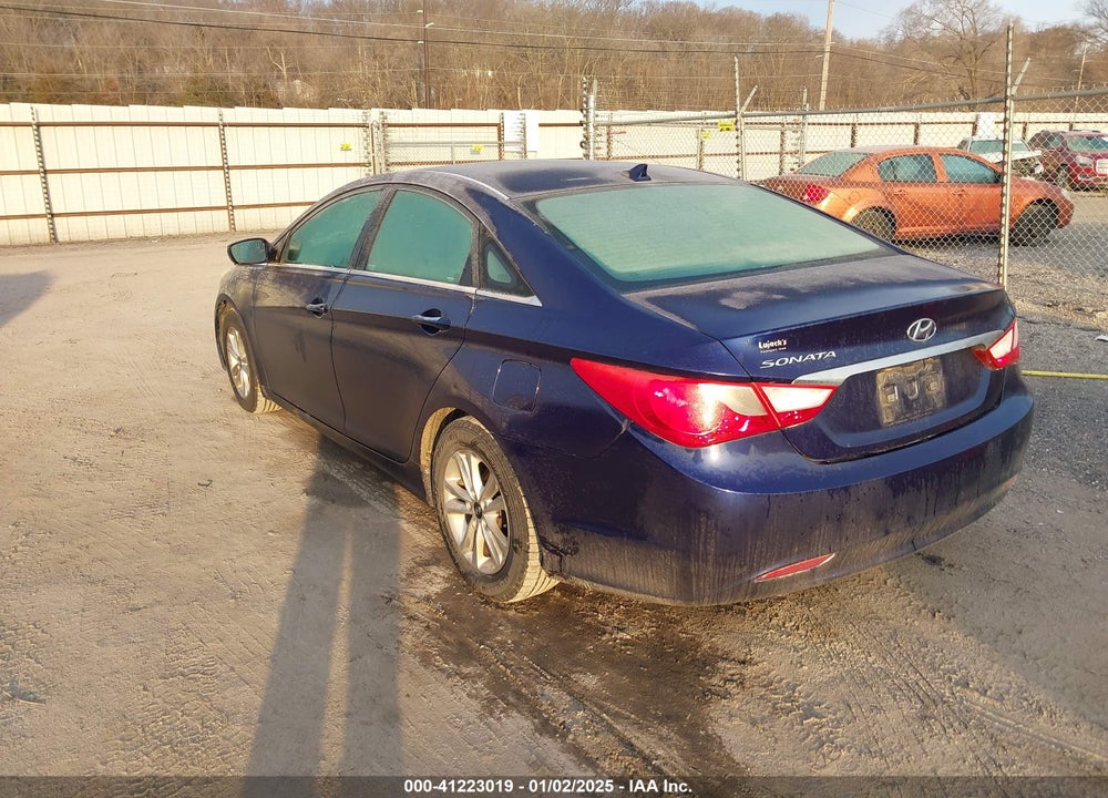 2013 HYUNDAI SONATA GLS VIN: 5NPEB4ACXDH725937