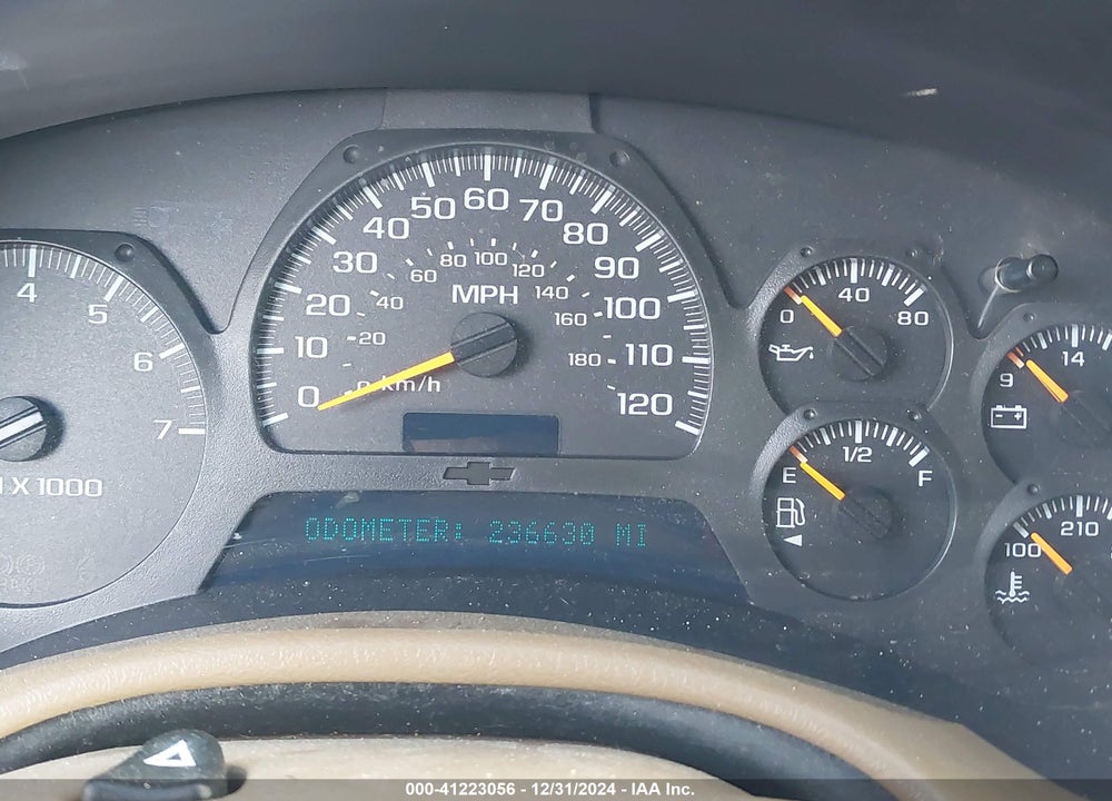 2002 CHEVROLET TRAILBLAZER LT VIN: 1GNDT13S622264902