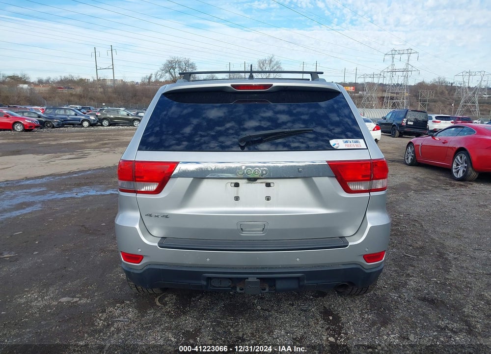 2011 JEEP GRAND CHEROKEE LAREDO VIN: 1J4RR4GG5BC678164