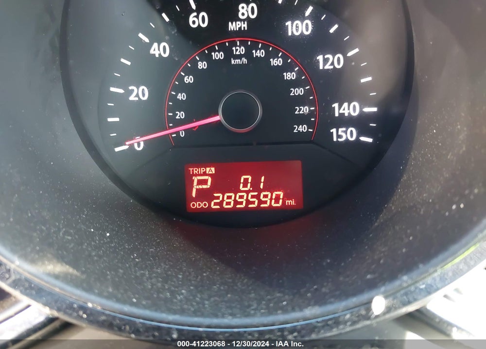 2013 KIA SORENTO LX V6 VIN: 5XYKTDA25DG382260