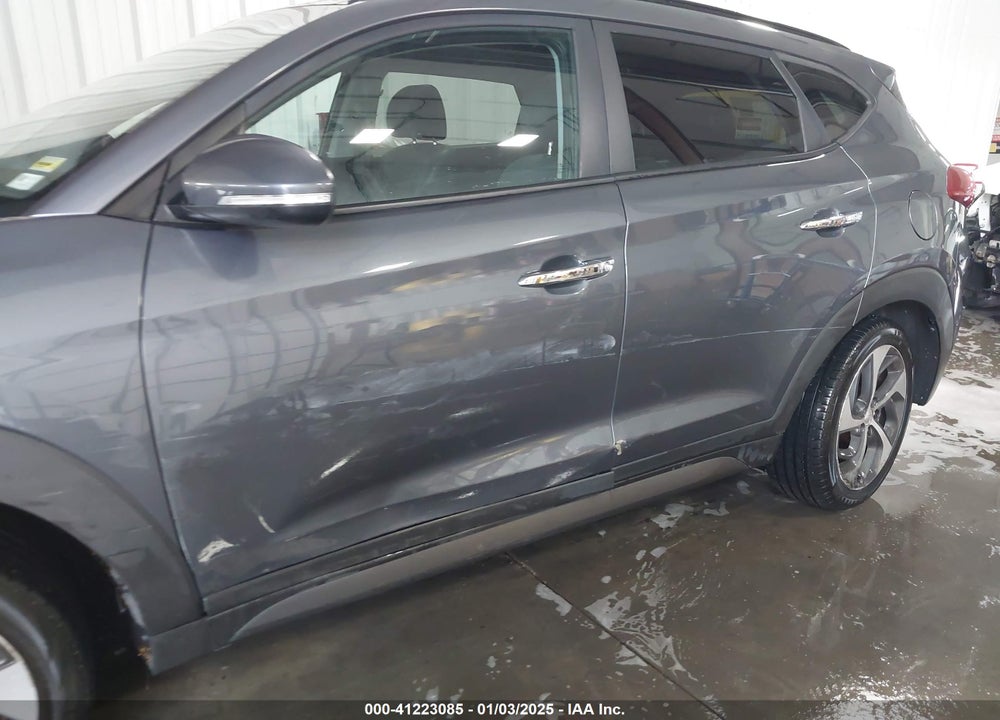 2016 HYUNDAI TUCSON LIMITED/SPORT AND ECO/SE VIN: KM8J3CA26GU162565
