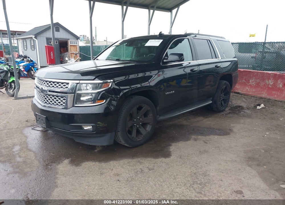 2017 CHEVROLET TAHOE LT VIN: 1GNSKBKC8HR137644
