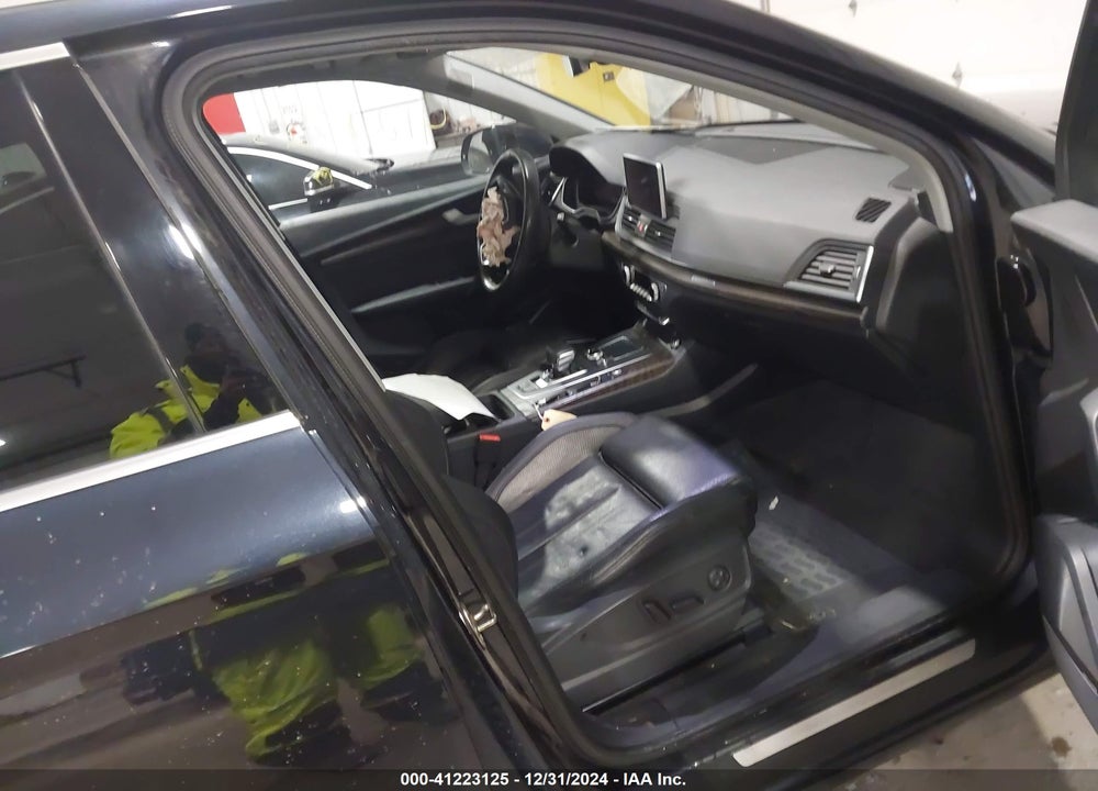 2018 AUDI Q5 2.0T PREMIUM/2.0T TECH PREMIUM VIN: WA1BNAFYXJ2088150