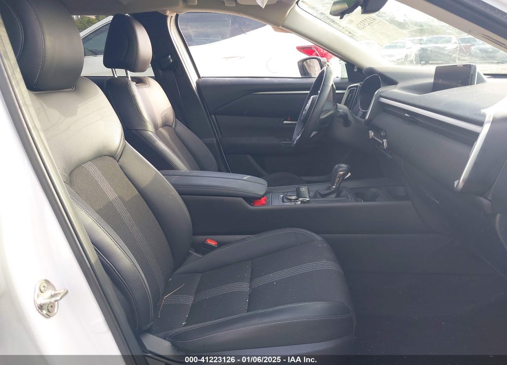 2023 MAZDA CX-50 2.5 S PREFERRED PLUS VIN: 7MMVABCM2PN106461
